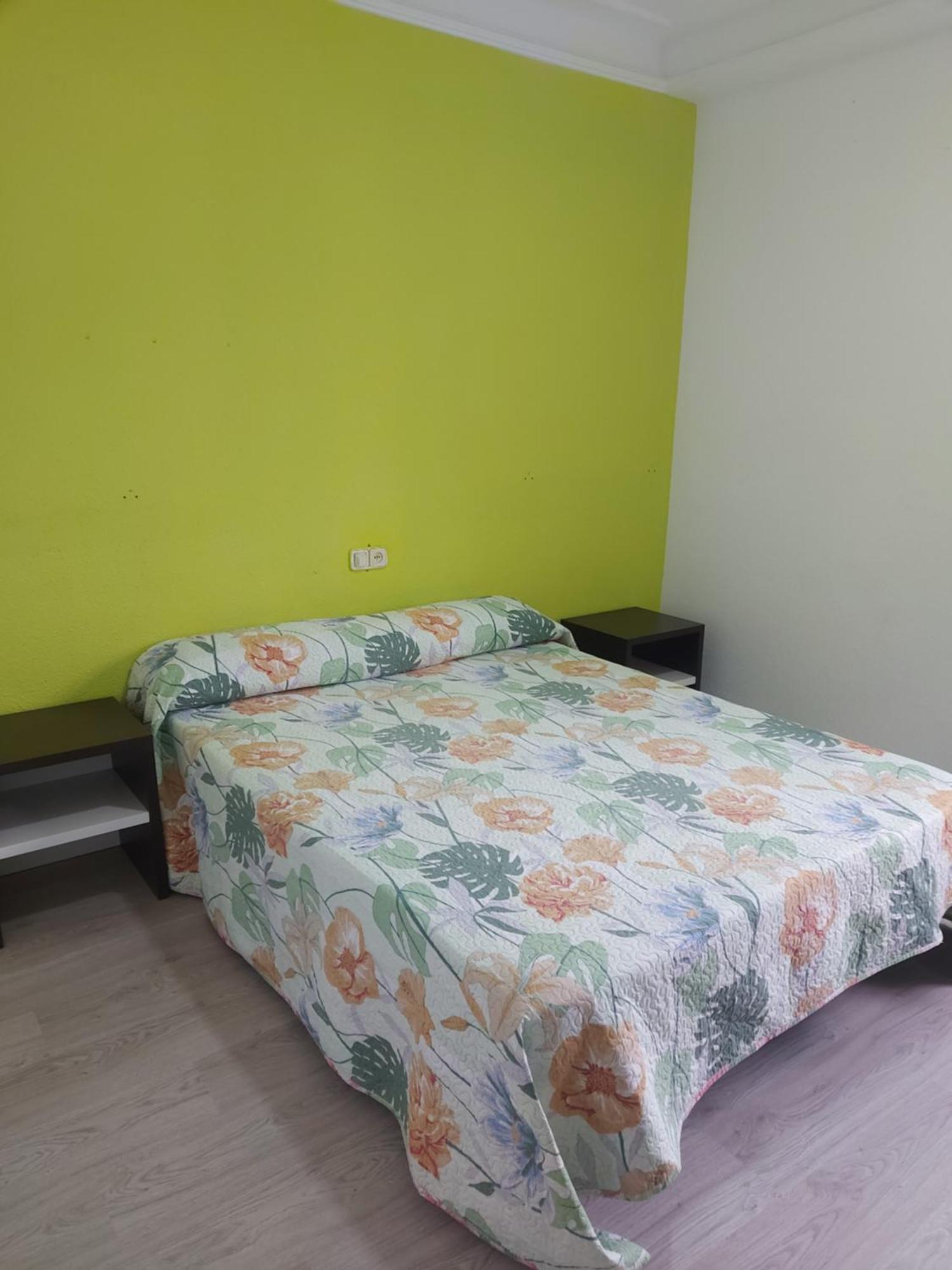 Hostal Fuente Del Pino Jumilla Bagian luar foto