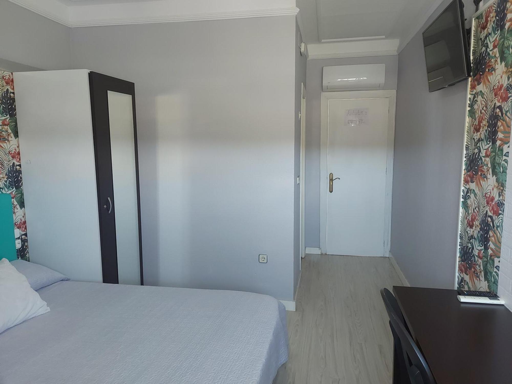 Hostal Fuente Del Pino Jumilla Bagian luar foto